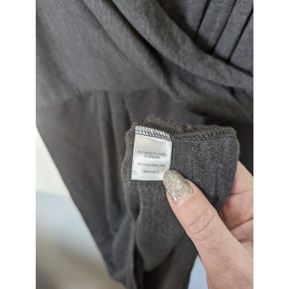 Garnet Hill Cross Pleated Knit Dress Sleeveless Gray Pleated Stretch NWT Small - Picture 8 of 9